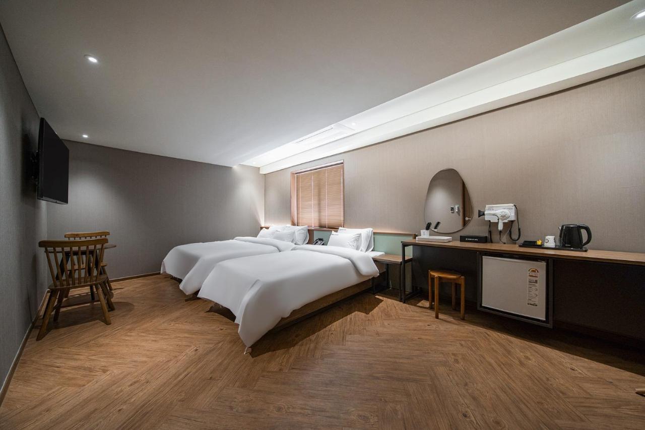 Browndot Eulwangri Hotel Incheon Bagian luar foto