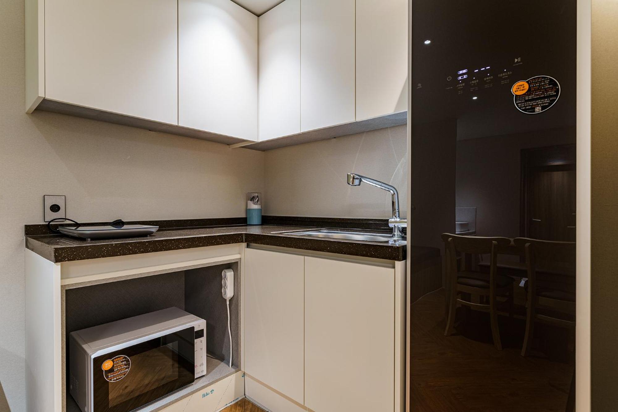 Browndot Eulwangri Hotel Incheon Bagian luar foto